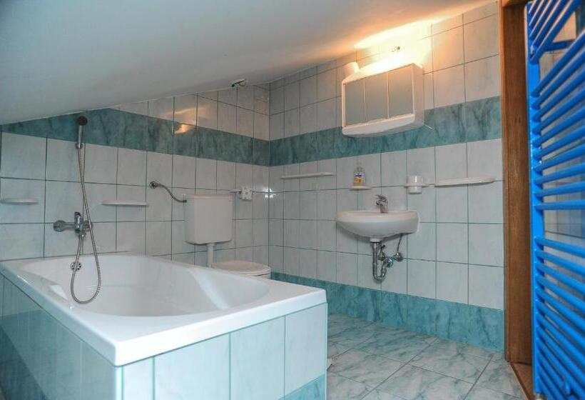 2침실 듀플렉스 아파트, Apartmani Vila Caska