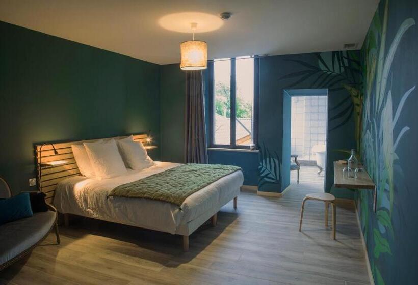 スーペリアールーム, L Hôtel Du Garage Des Cevennes