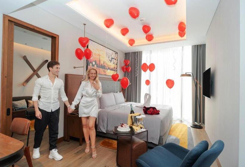 Люкс, Barcelo Business Bay Dubai