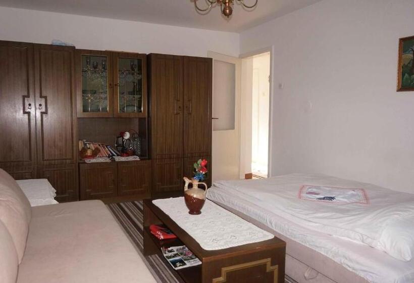 اتاق استاندارد, Honey Rooms