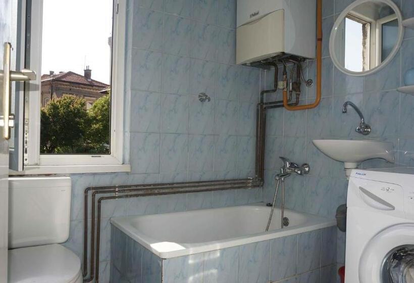 اتاق استاندارد با 2 تخت دوبل, Honey Rooms