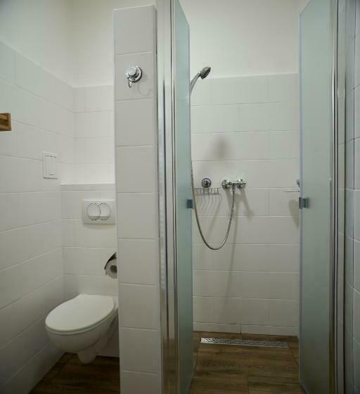 レイクビュークラシックルーム, Penzión Senec