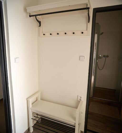 レイクビュークラシックルーム, Penzión Senec