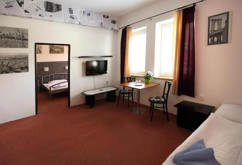 ファミリールーム, Penzión Senec