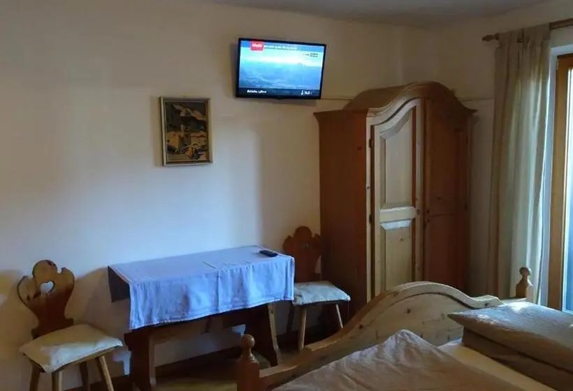 اتاق استاندارد با بالکن, Pension Haus Christl