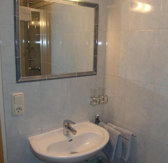 آپارتمان 1 خوابه با بالکن, Pension Haus Christl