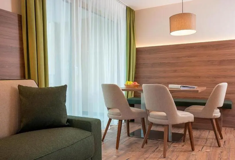 ２ベッドルームアパートメント, Residence Lex