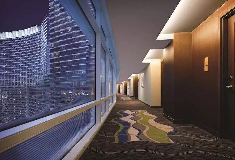 سوئیت با چشم‌انداز, Aria Resort & Casino