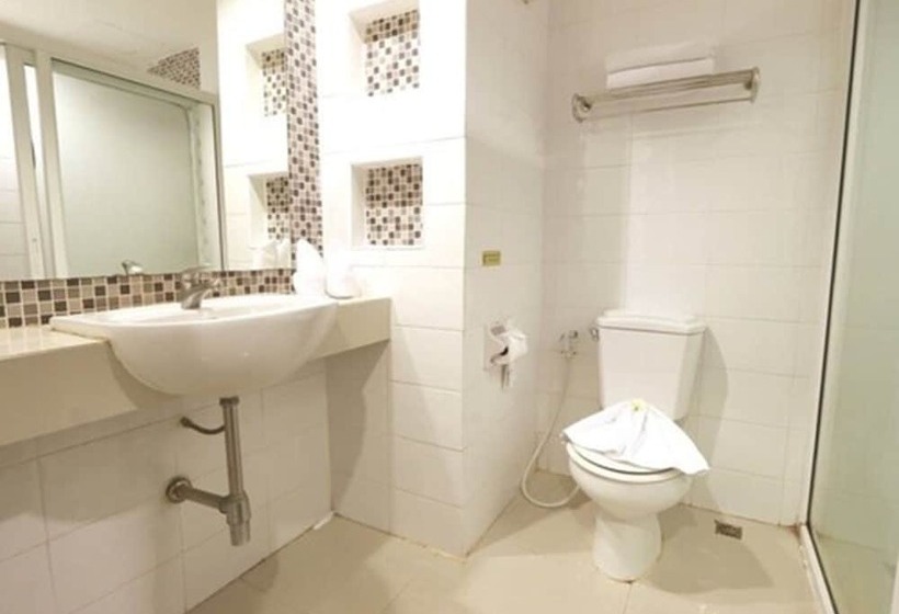 Quarto Deluxe, Baron Beach
