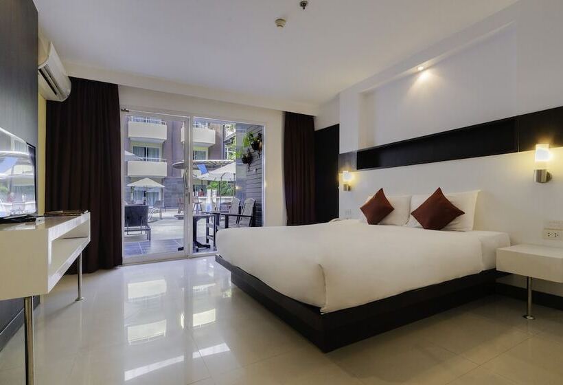 Quarto Deluxe, Baron Beach