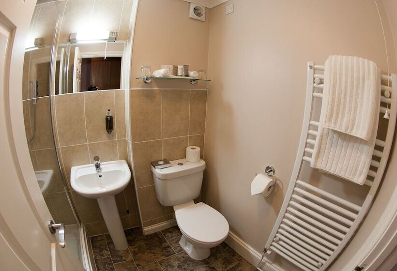 غرفة قياسية مطلة على ملعب الجولف, Best Western Plus Centurion