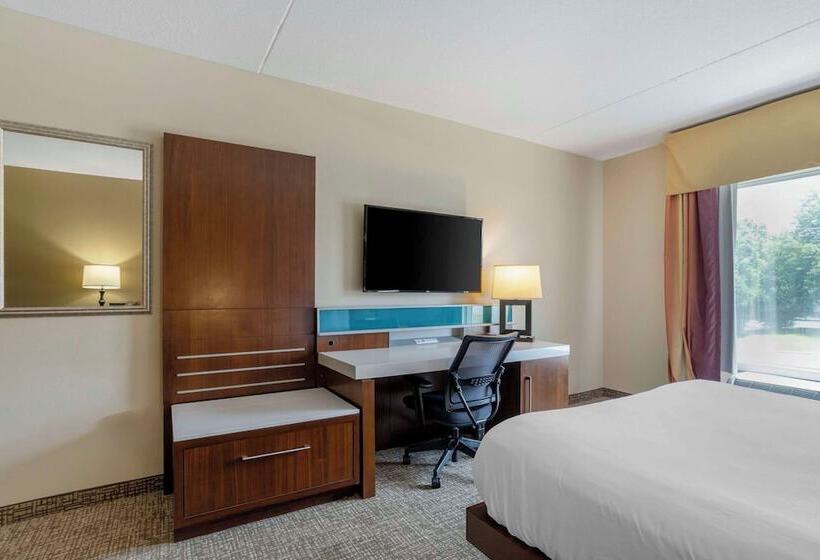 套房, Comfort Suites East