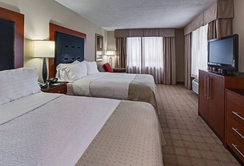 ２ダブルベッドのスタンダードルーム, Crowne Plaza Ft Myers Gulf Coast, An Ihg