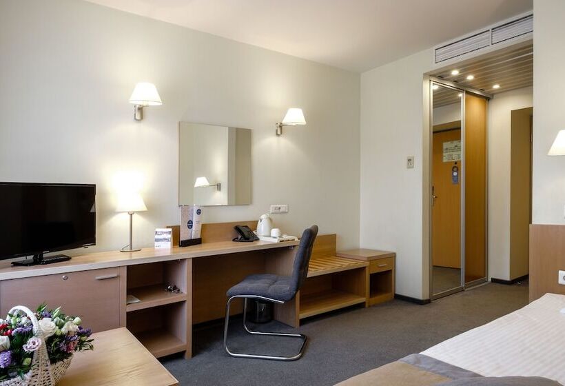 标准单人间, Grand Avenue By Usta Hotels