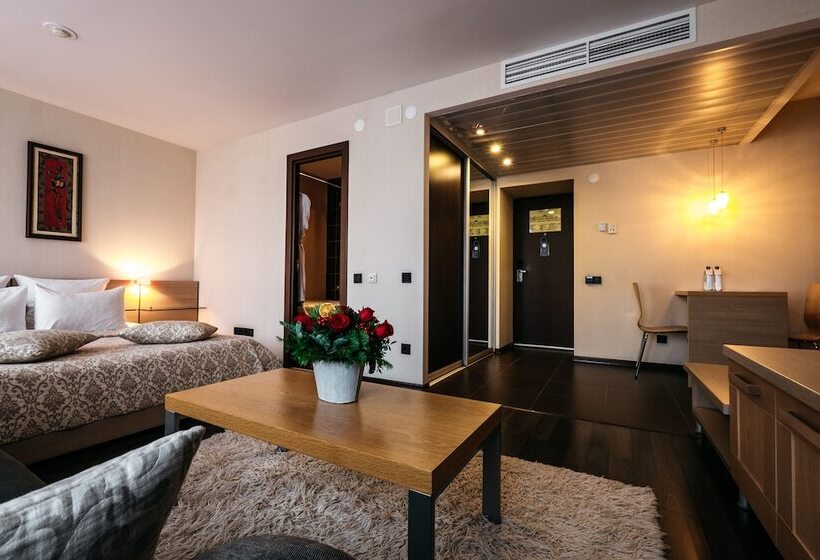 标准工作室, Grand Avenue By Usta Hotels