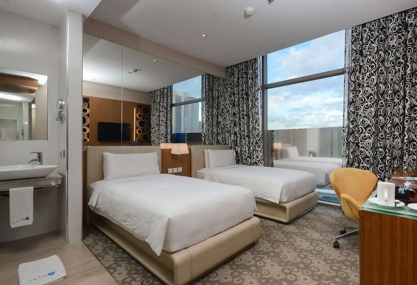 اتاق استاندارد با چشم‌انداز پارک, H2o