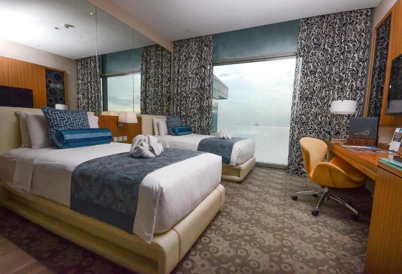 اتاق استاندارد با چشم‌انداز, H2o