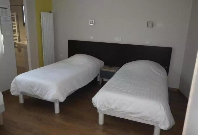 Standard Kolmen Hengen Huone, Hôtel François 1er