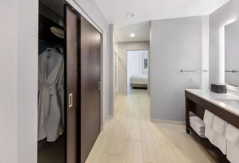 سوئیت برای معلولان, Hyatt Place West Palm Beach
