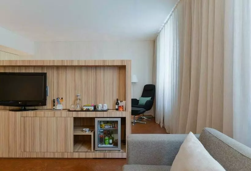Suite, Inspira Liberdade Boutique