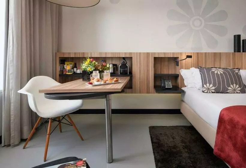 Quarto superior, Inspira Liberdade Boutique