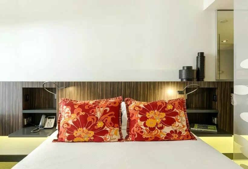 Quarto superior, Inspira Liberdade Boutique