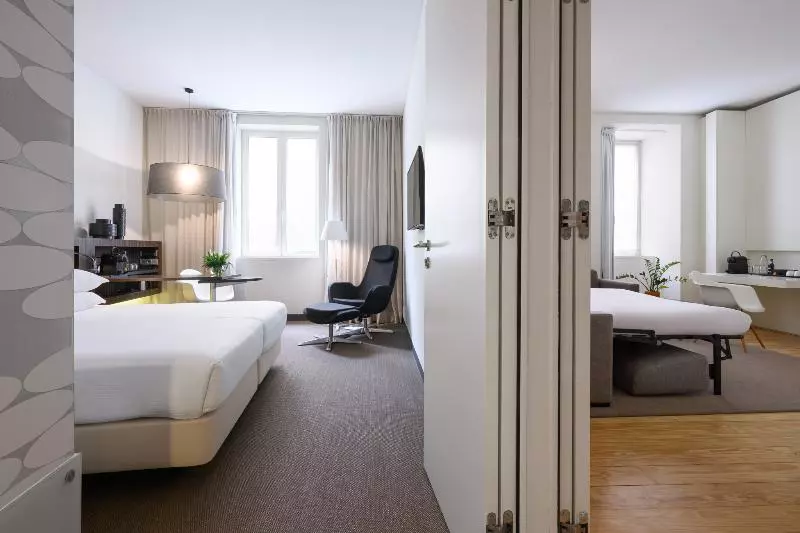 Suite, Inspira Liberdade Boutique