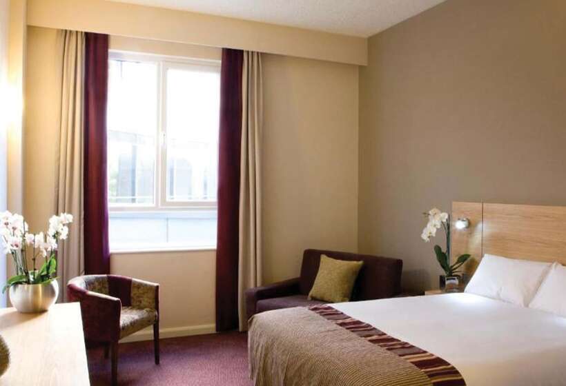 Номер Стандарт, Leonardo Aberdeen