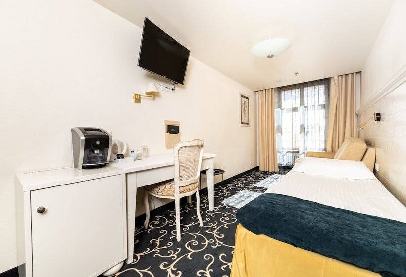 اتاق استاندارد یک نفره, Meriton Old Town Garden