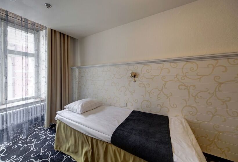 اتاق استاندارد یک نفره, Meriton Old Town Garden