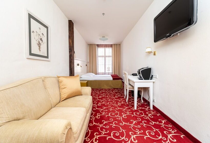 اتاق سوپریور, Meriton Old Town Garden