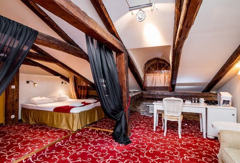 اتاق سوپریور, Meriton Old Town Garden