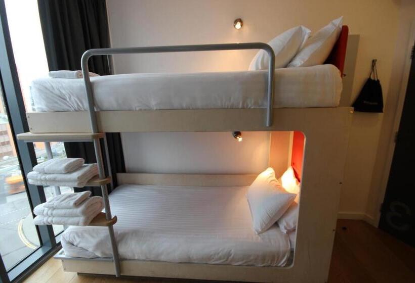 스탠다드 룸 2층 침대, Sleeperz Hotel Cardiff