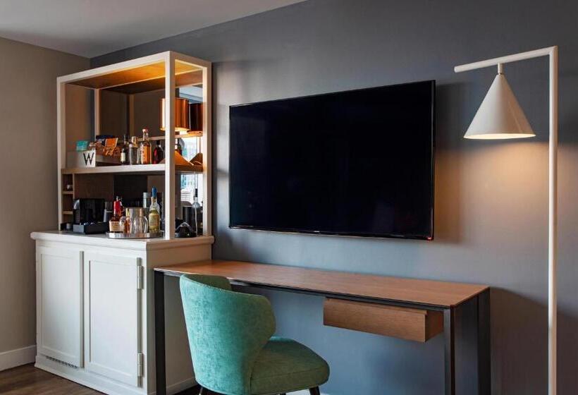 身障者適用キングサイズベッドルーム, W Boston