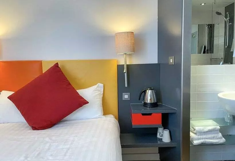 اتاق استاندارد, Sleeperz Hotel Cardiff