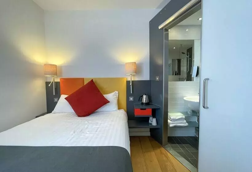 اتاق استاندارد, Sleeperz Hotel Cardiff
