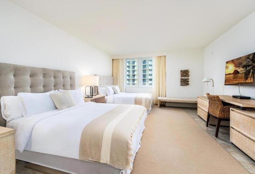 דירת שני חדרים, 1  Penthouse 2 Story Beachfront