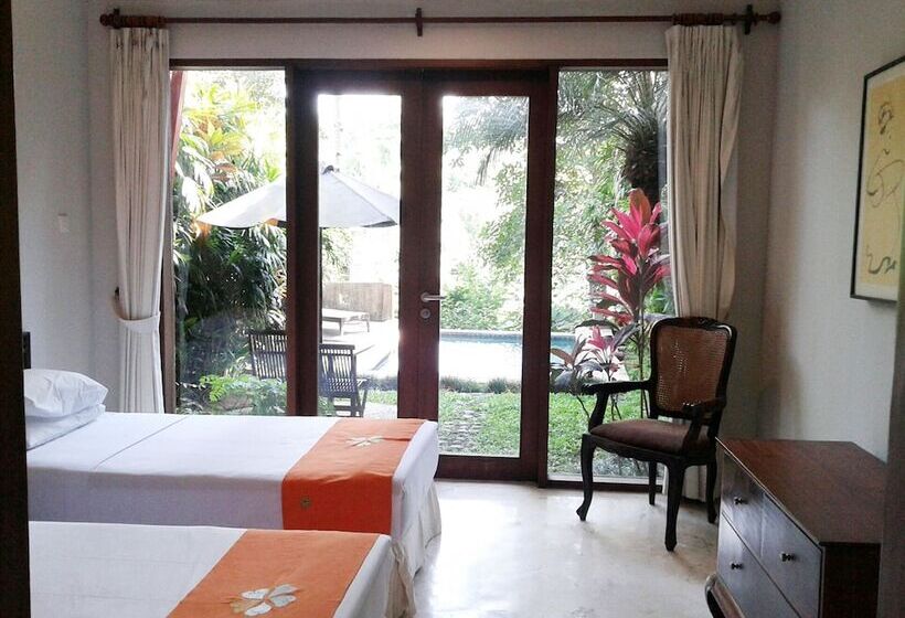 Вилла 3 Спальни с Бассейном, Anahata Villas And Spa Resort