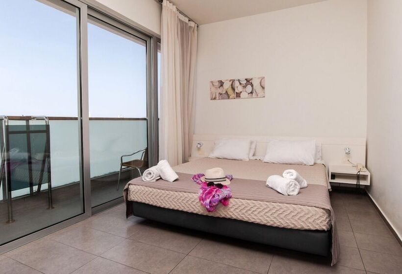 スーペリアトリプルルーム, Atlantis Boutique City