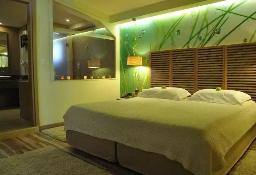 スイート, Corfu Mare Hotel Adults Only