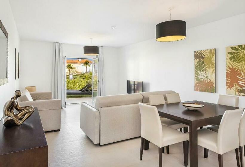 ２ベッドルームアパートメント, Eden Villas & Apartments