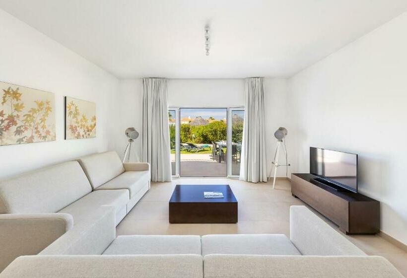 スリーベッドルーム　ヴィラ, Eden Villas & Apartments