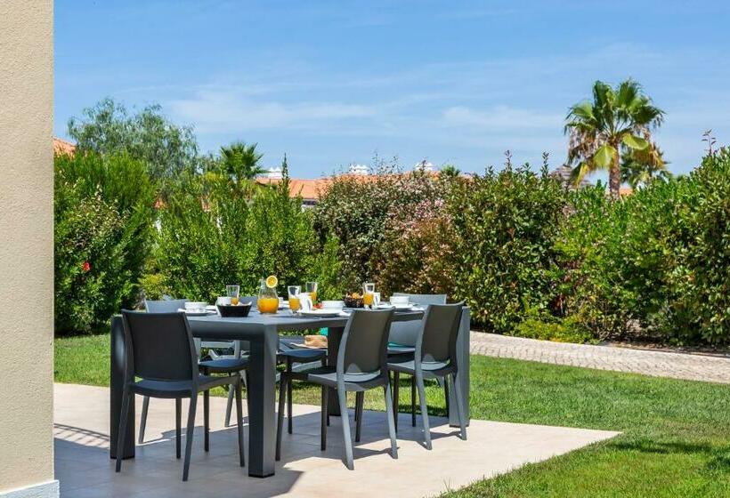 スリーベッドルーム　ヴィラ, Eden Villas & Apartments