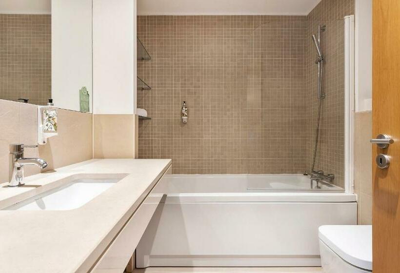 ツーベッドルーム　ヴィラ, Eden Villas & Apartments