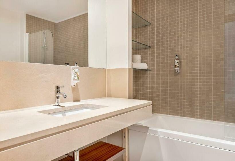 ツーベッドルーム　ヴィラ, Eden Villas & Apartments