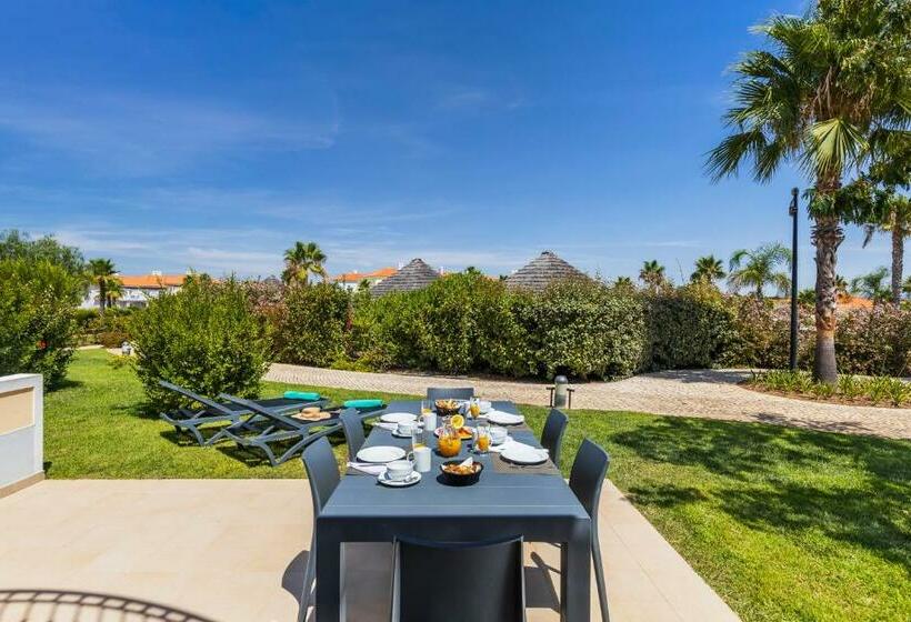 ツーベッドルーム　ヴィラ, Eden Villas & Apartments