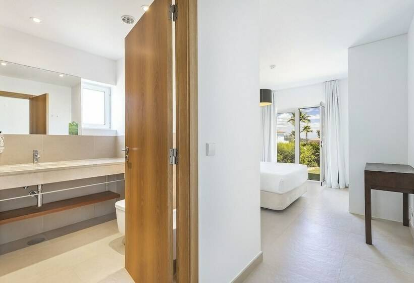 ２ベッドルームアパートメント, Eden Villas & Apartments