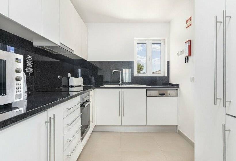 ２ベッドルームアパートメント, Eden Villas & Apartments