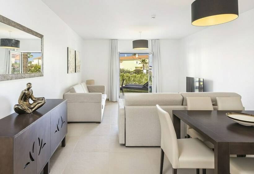 ２ベッドルームアパートメント, Eden Villas & Apartments