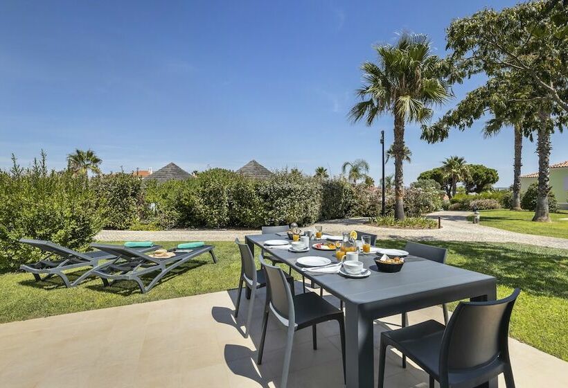 スリーベッドルーム　ヴィラ, Eden Villas & Apartments